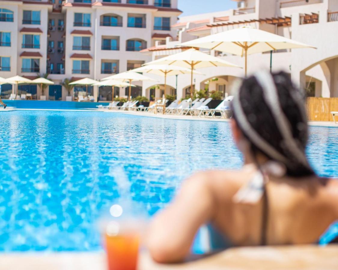 Aqua Heneish Beach Resort Mersa Matruh Exterior foto
